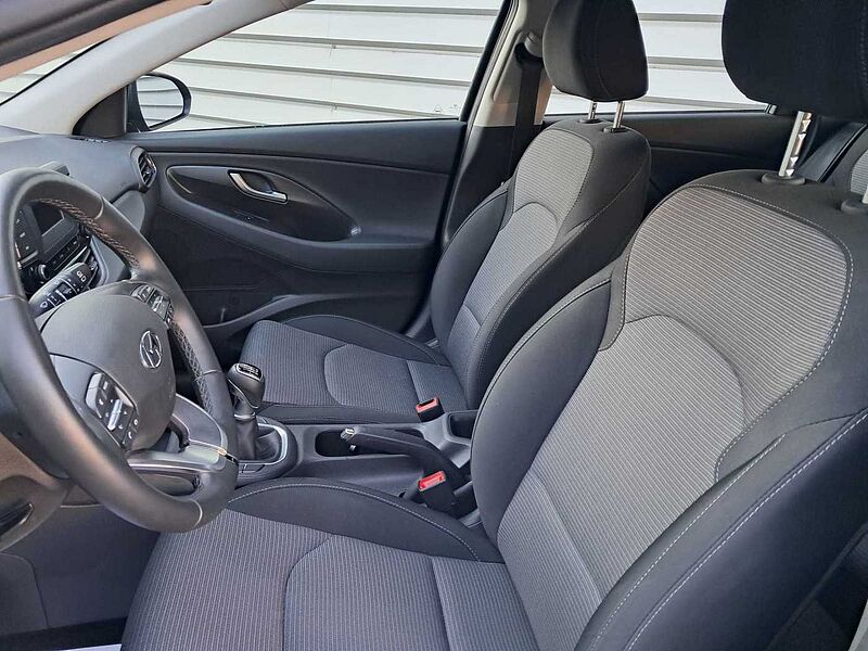 Hyundai i30 1.5 DPI Essence 110